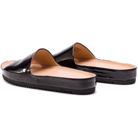 NWT Ugg Jane Patent Slides black - Picture 3 of 4